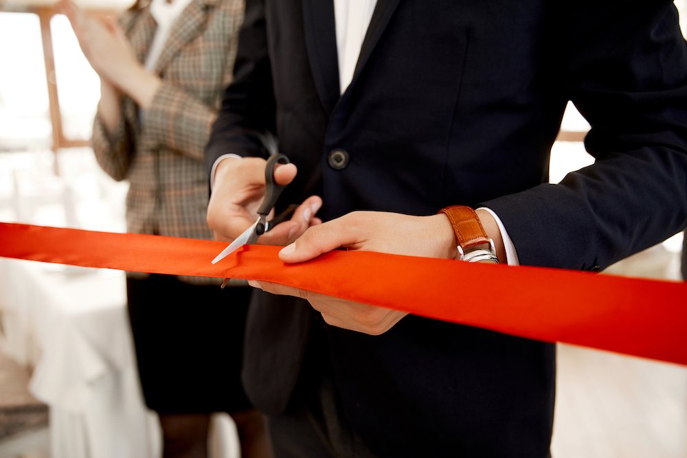 9 Effective Strategies For a Successful Ribbon Cutting Event