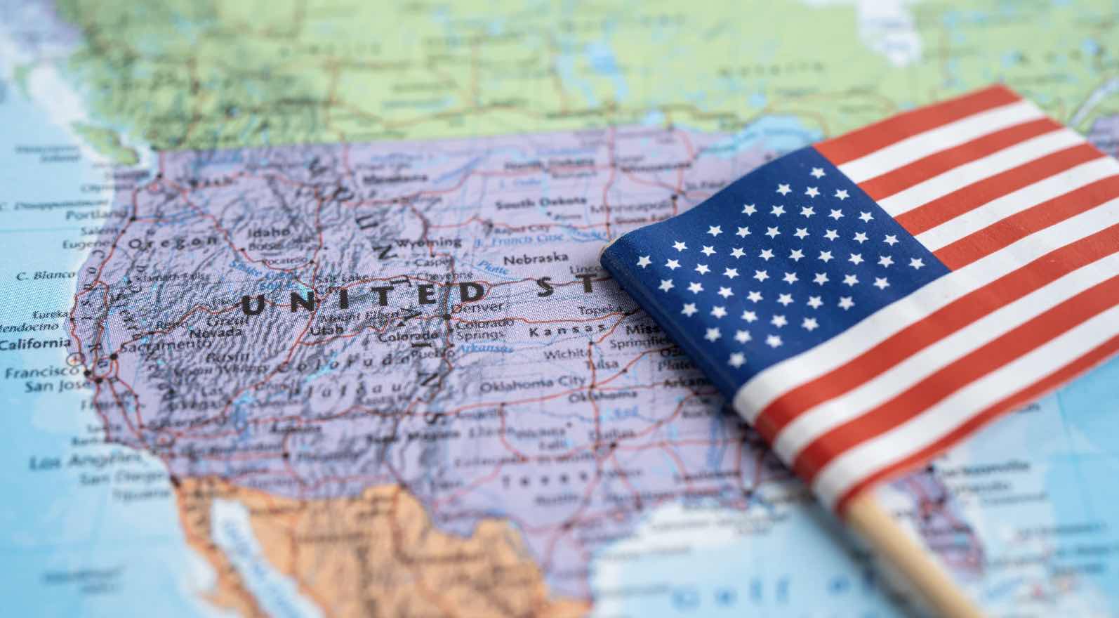 How Many Oceans Does The United States Share A Border With