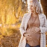 Women Who Have Children Later in Life May Live Longer