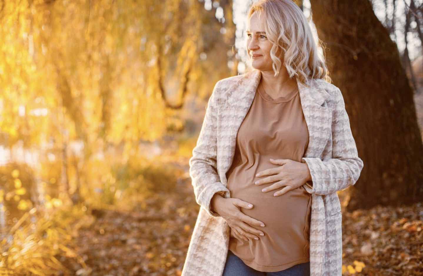 Women Who Have Children Later in Life May Live Longer