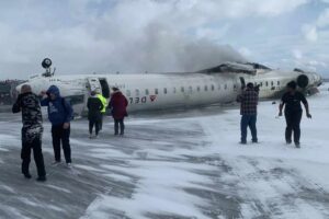 Delta plane flips on landing at Toronto airport-