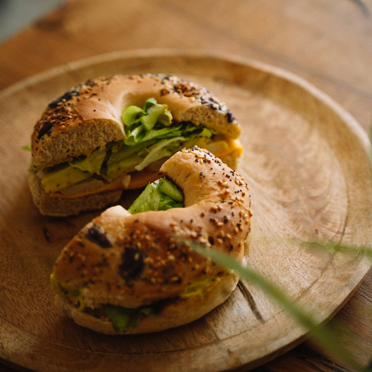 bagel sandwich prep