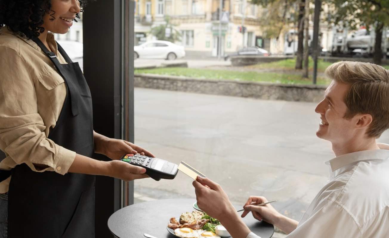 America’s Worst Tippers? Survey Reveals the Stingiest Generation