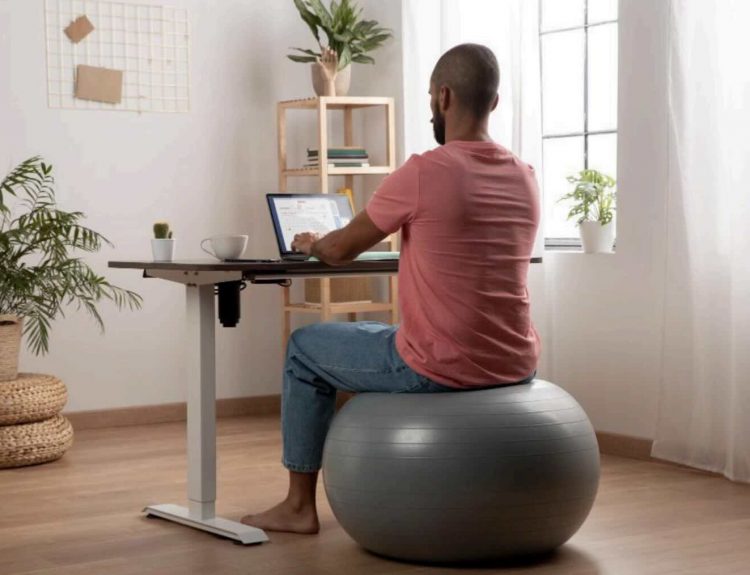 Practical Ways to Strengthen Your Posture Every Day