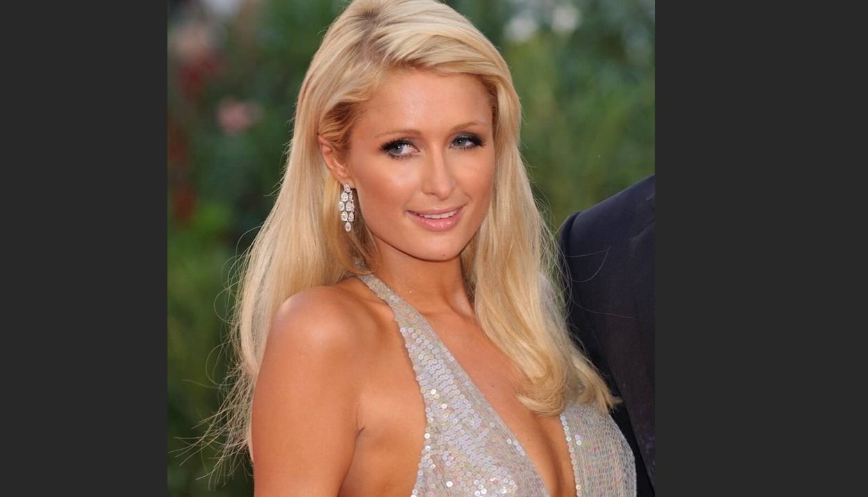 Paris Hilton Says She’s “All Natural”: No Botox, No Fillers, No Surgery